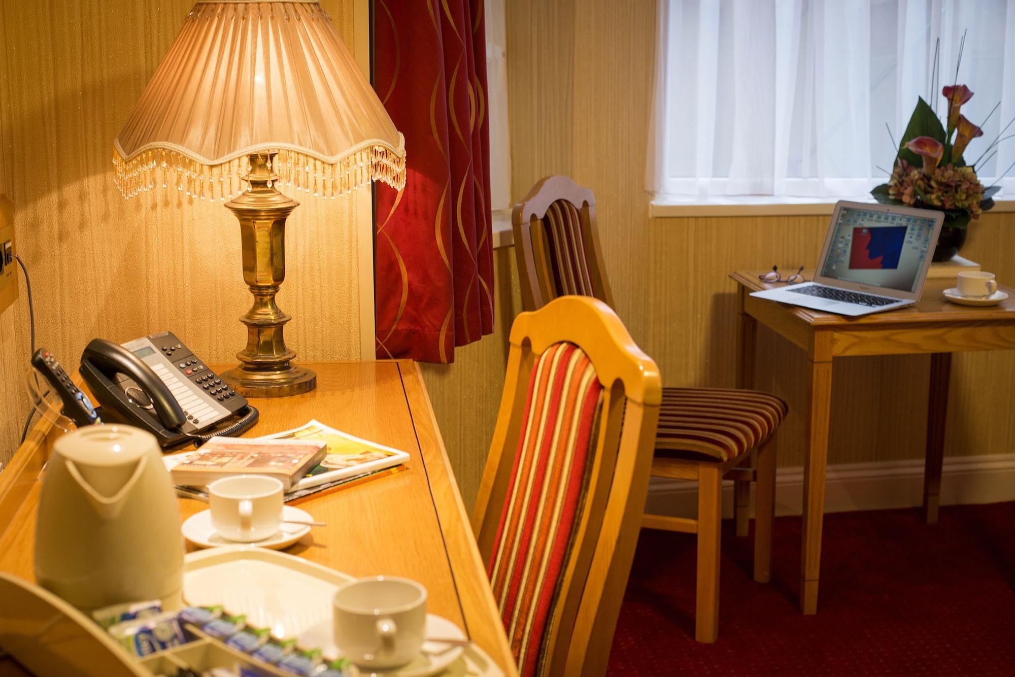 The Montana Hotel Лондон Екстер'єр фото
